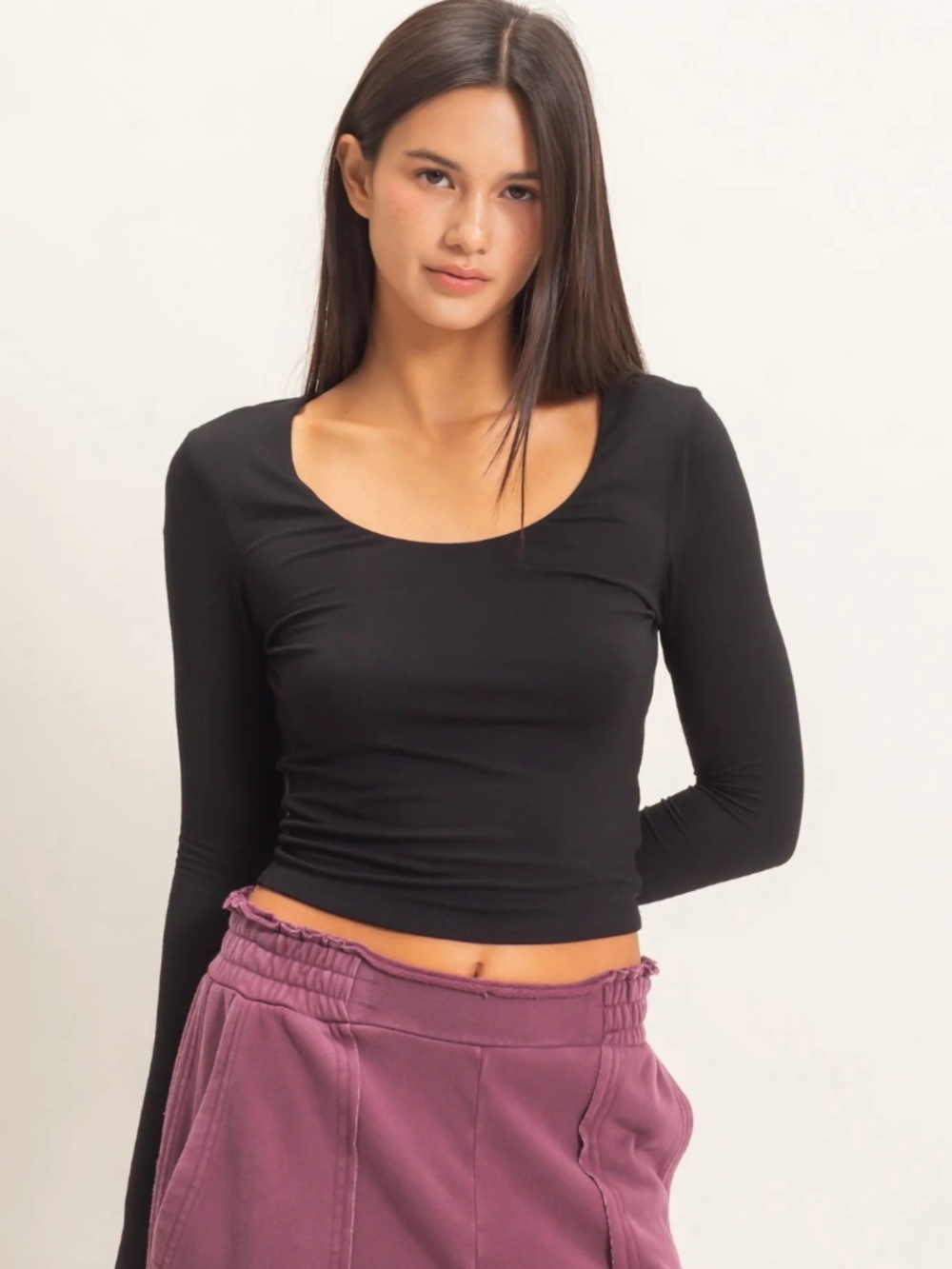 NEW 🖤 Double Zero Black Scoop Neck Long Sleeve Top – Small